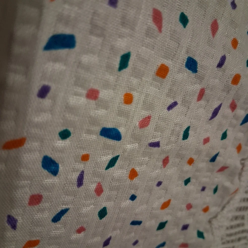 Vintage 90s Crepe Fabric Tablecloth Bright Color Speckled‎ Lace Lg Easter Spring